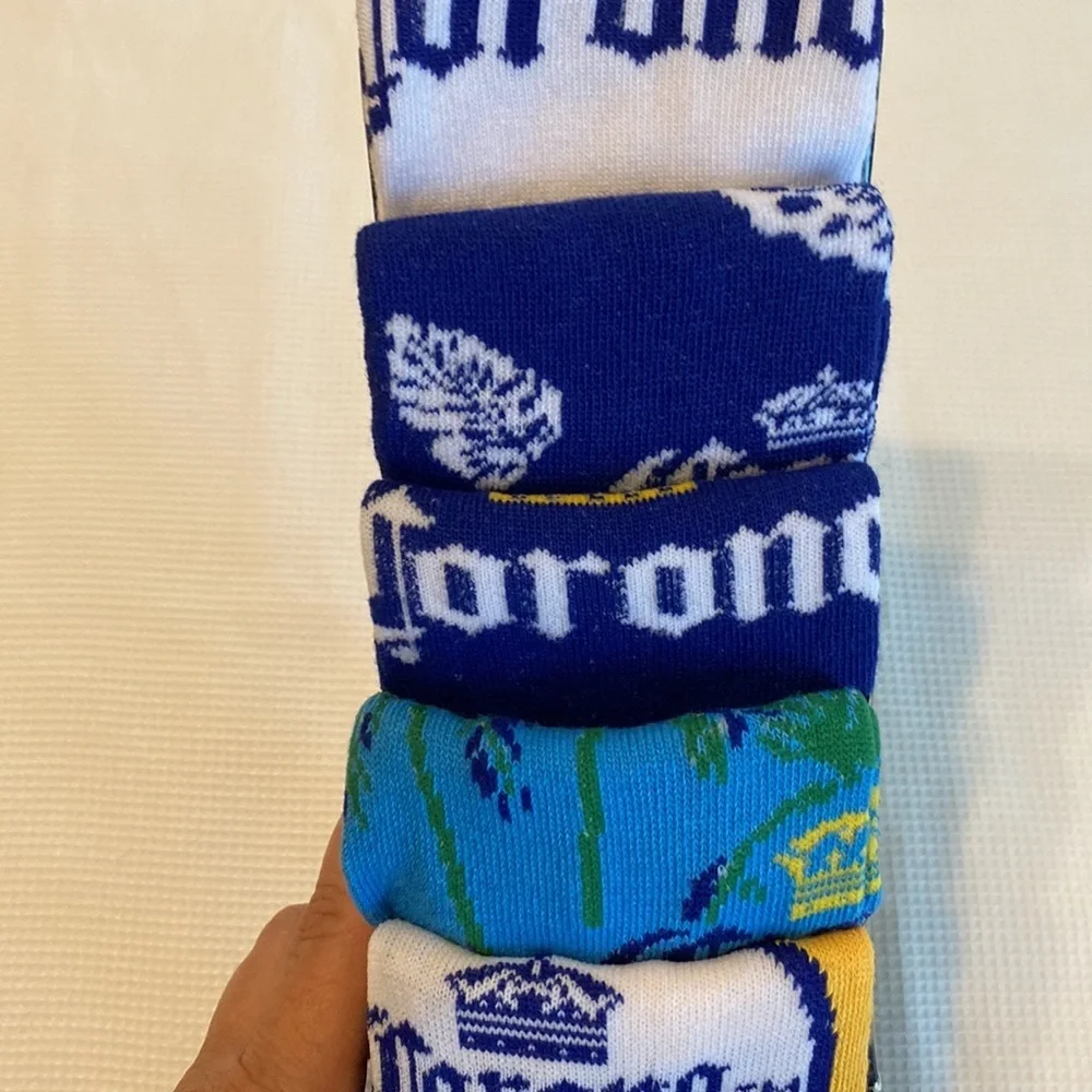 Casual Crew Corona Socks 6 packs Fit Size 8-12 Multicolored